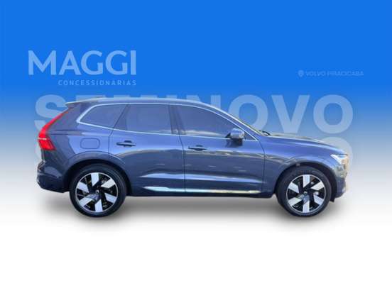 VOLVO-XC60-2023