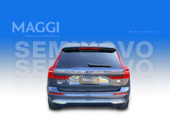 VOLVO-XC60-2023