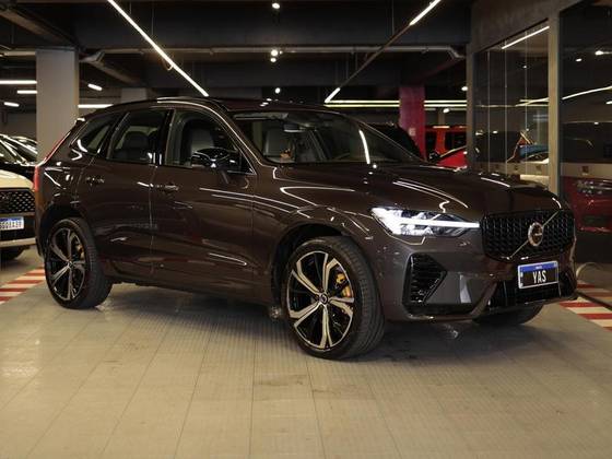VOLVO XC60 2.0 T8 RECHARGE ULTIMATE DARK AWD GEARTRONIC