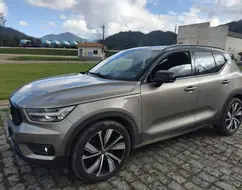 VOLVO XC40 1.5 T5 RECHARGE R-DESIGN GEARTRONIC VOLVO XC40 1.5 T5 RECHARGE R-DESIGN GEARTRONIC