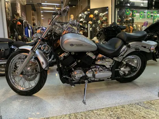 YAMAHA-DRAG STAR 650-2005