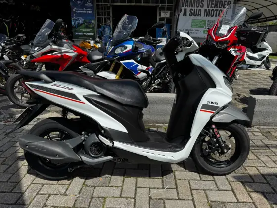 YAMAHA FLUO 125 ABS 