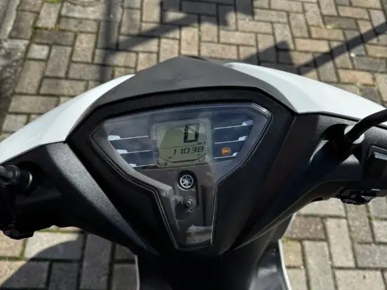 YAMAHA-FLUO 125 ABS YAMAHA-FLUO 125 ABS-2023