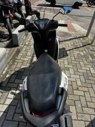 YAMAHA-FLUO 125 ABS-2023