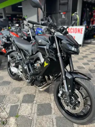 YAMAHA-MT-09 YAMAHA-MT-09-2024