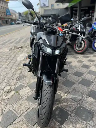 YAMAHA-MT-09 YAMAHA-MT-09-2024
