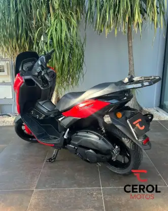 YAMAHA-NMAX CONNECTED 160 ABS-2024
