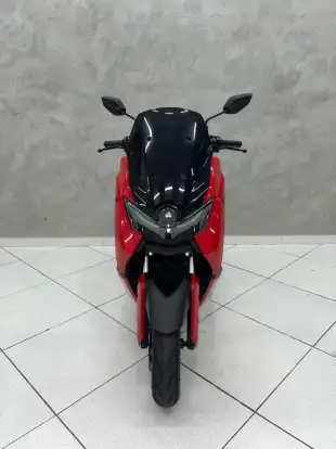 YAMAHA-NMAX CONNECTED 160 ABS-2025