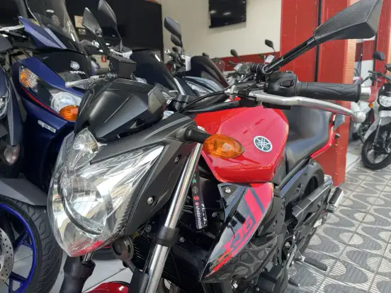 YAMAHA-XJ6 N YAMAHA-XJ6 N-2011
