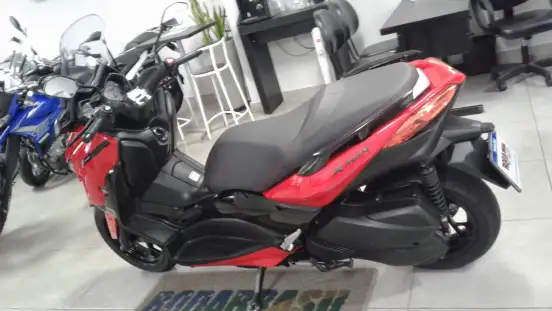 YAMAHA-XMAX ABS-2024