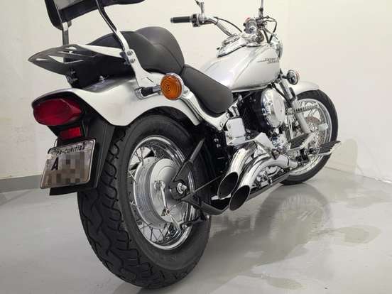 YAMAHA-DRAG STAR 650-2005