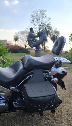 YAMAHA-DRAG STAR 650-2005