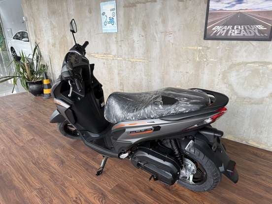 YAMAHA-FLUO 125 HYBRID CONNECTED ABS-2026