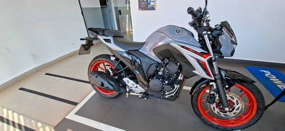 YAMAHA FZ25 FAZER CONNECTED ABS 