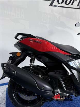 YAMAHA-NMAX CONNECTED 160 ABS-2025