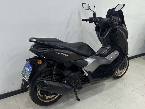YAMAHA-NMAX CONNECTED 160 ABS-2025