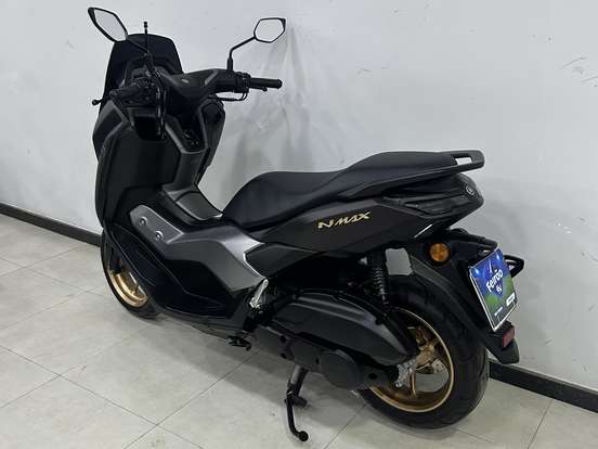 YAMAHA-NMAX CONNECTED 160 ABS-2025