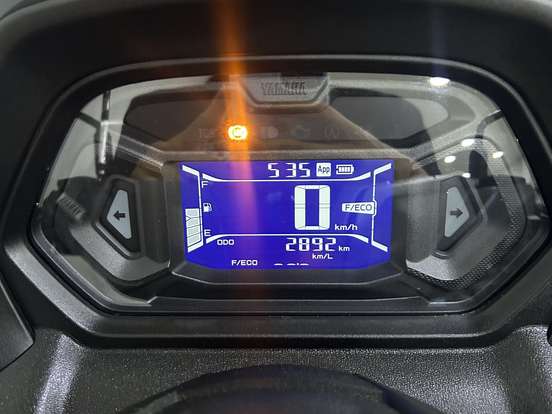 YAMAHA-NMAX CONNECTED 160 ABS-2025