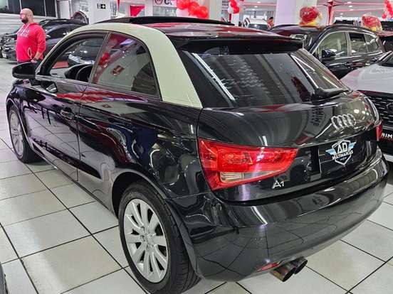 AUDI-A1-1.4 TFSI SPORT 16V 185CV GASOLINA 2P AUTOMÁTICO AUDI-A1-2011