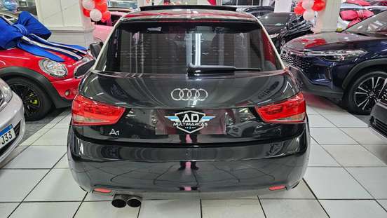 AUDI-A1-2011