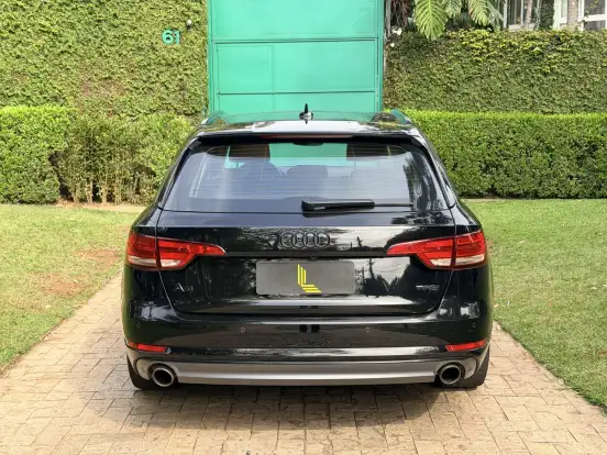 AUDI-A4-2.0 TFSI AMBIENTE AVANT GASOLINA 4P S TRONIC AUDI-A4-2017