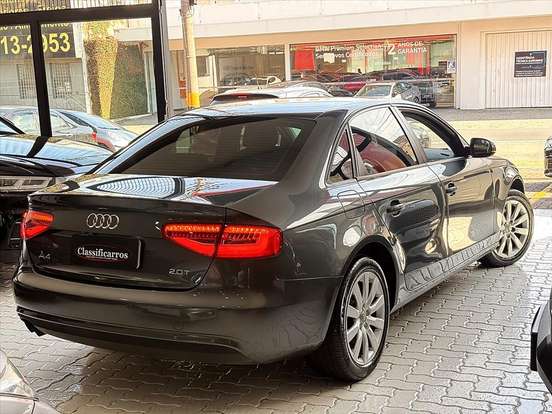 AUDI-A4-2012