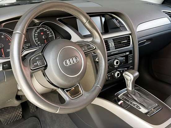 AUDI-A4-2012