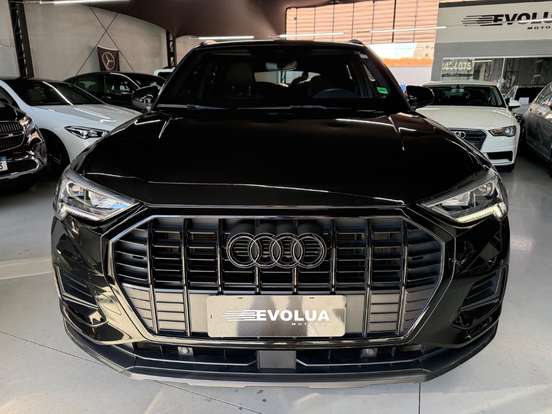 AUDI-Q3-2020