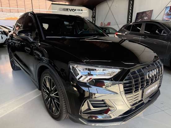 AUDI-Q3-2020