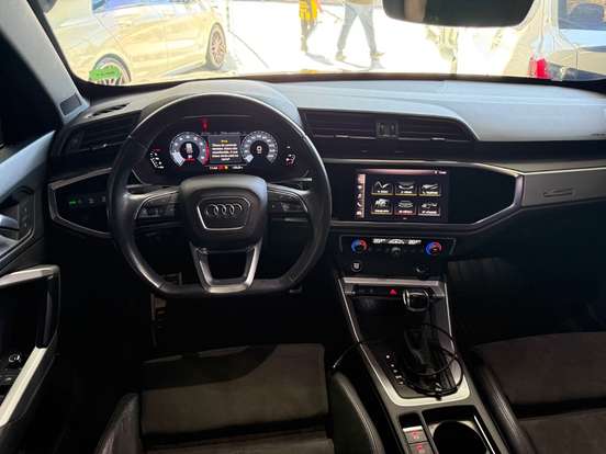 AUDI-Q3-1.4 35 TFSI GASOLINA BLACK S TRONIC AUDI-Q3-2020