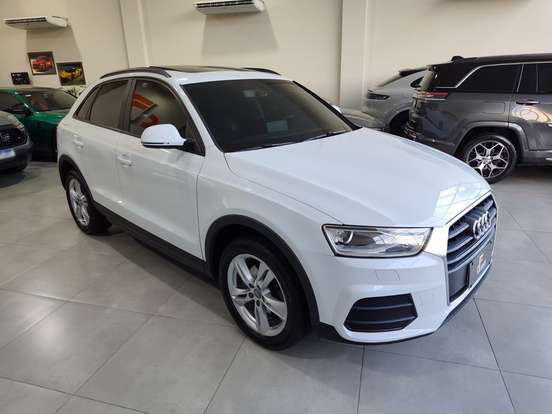 AUDI-Q3-2015