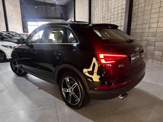AUDI-Q3-2018
