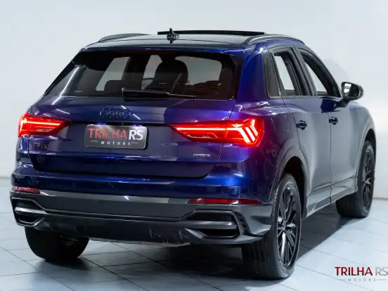 AUDI-Q3-2.0 40 TFSI GASOLINA PERFORMANCE BLACK QUATTRO TIPTRONIC AUDI-Q3-2022