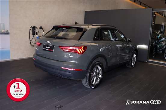 AUDI-Q3-2.0 40 TFSI GASOLINA PRESTIGE QUATTRO TIPTRONIC AUDI-Q3-2022