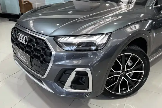 AUDI-Q5-2024