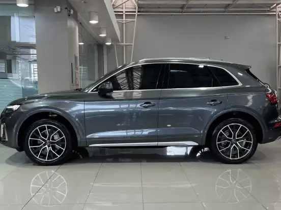 AUDI-Q5-2.0 45 TFSI GASOLINA S-LINE QUATTRO S TRONIC AUDI-Q5-2024