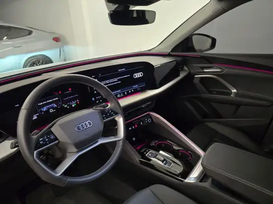 AUDI-Q5-2024