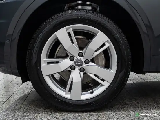 AUDI-Q5-2017