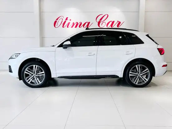 AUDI-Q5-2018