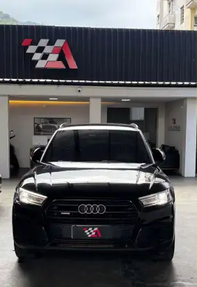 AUDI-Q5-2019