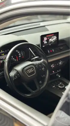 AUDI-Q5-2019