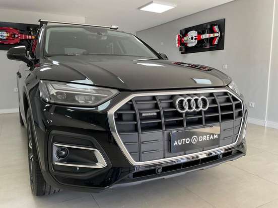 AUDI-Q5-2024