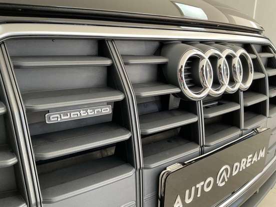 AUDI-Q5-2024