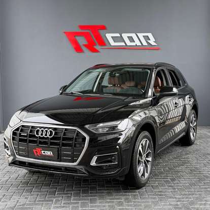 AUDI-Q5-2021