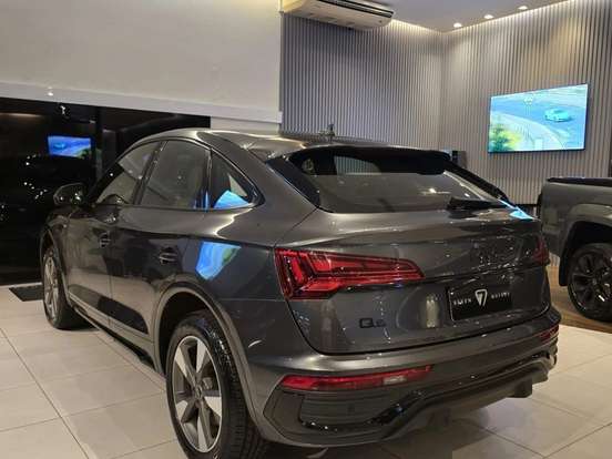 AUDI-Q5-2.0 45 TFSI GASOLINA SPORTBACK S LINE QUATTRO S TRONIC AUDI-Q5-2021