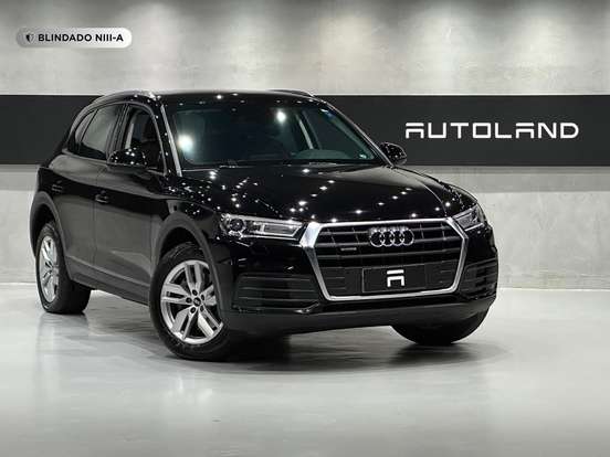 AUDI-Q5-2020