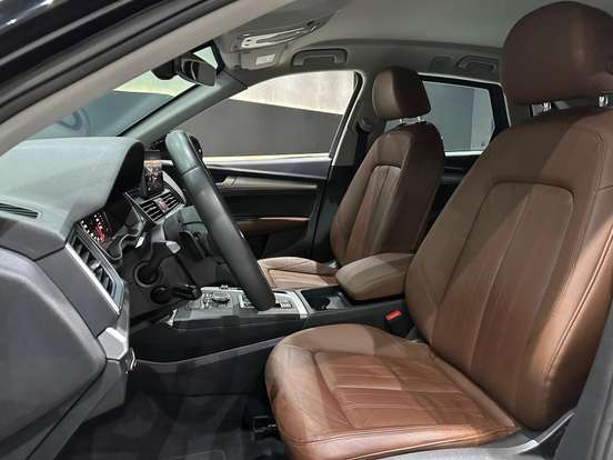 AUDI-Q5-2020