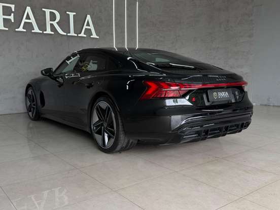 AUDI-RS E-TRON GT-2021