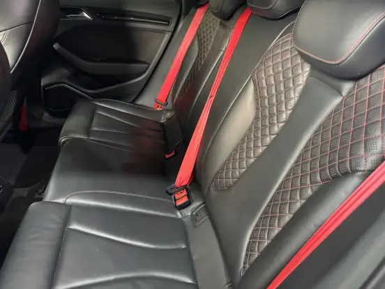 AUDI-RS3-2017