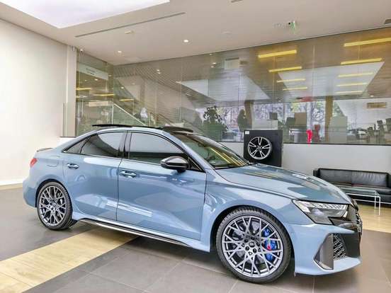 AUDI-RS3-2.5 TFSI GASOLINA SEDAN TRACK QUATTRO S-TRONIC AUDI-RS3-2025